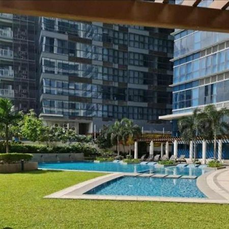 Uptown Parksuites Bgc Taguig Buitenkant foto