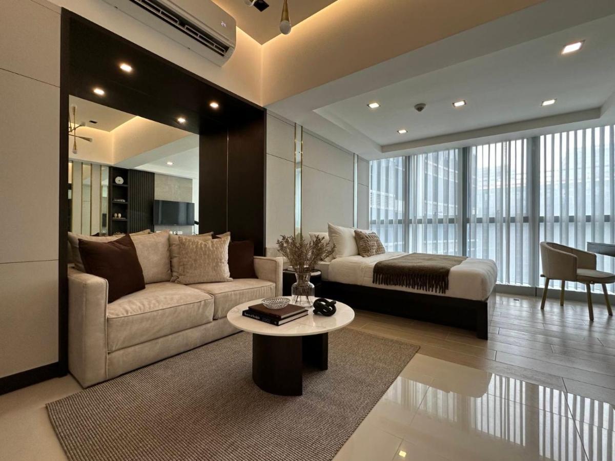Uptown Parksuites Bgc Taguig Buitenkant foto